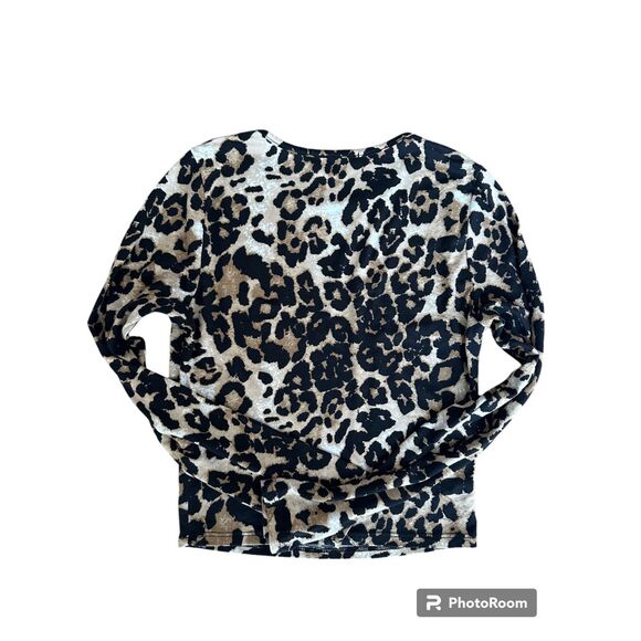 Leopard Long-Sleeved Crop Top - Picture 2 of 3